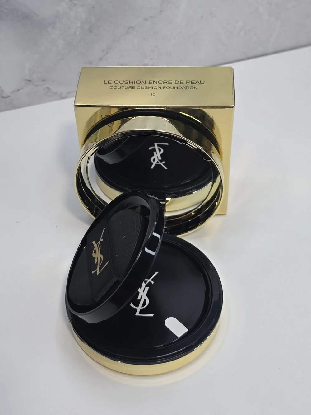 Yves Saint Laurent Couture Cushion Foundation